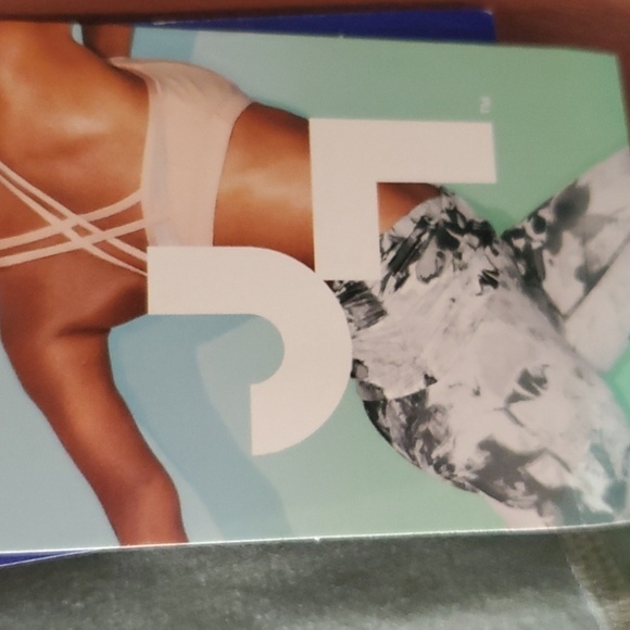 JoyLab NWT olive green leggings size 2X hidden key pocket - Picture 2 of 9